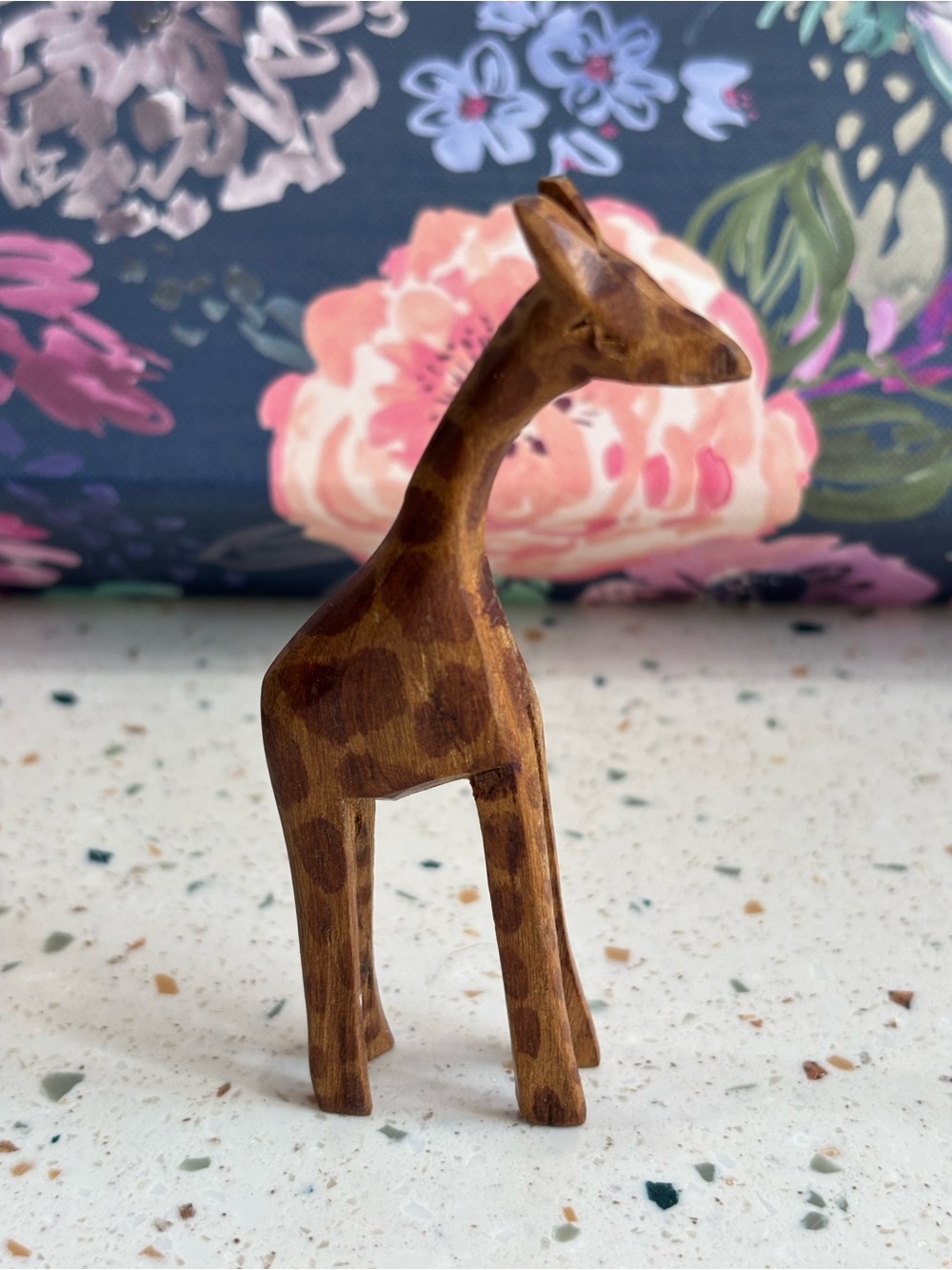 Small Vintage Hand-Carved Wooden Giraffe Figurine - Brown & Tan